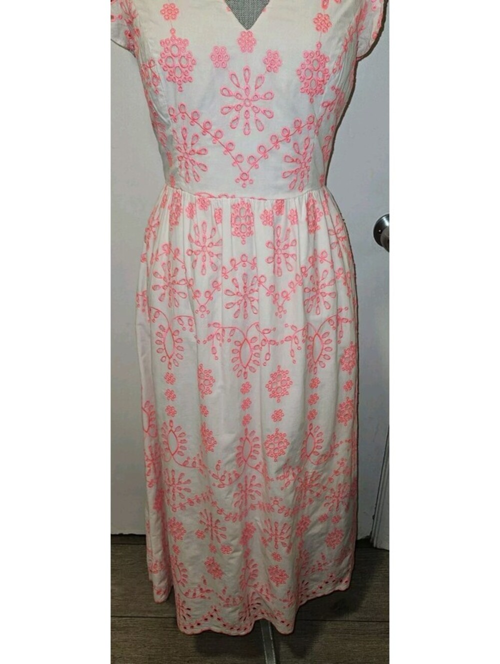 Lilly Pulitzer Size 4 Lillyanne Midi Dress Karmic Coral Neon Cotton Eyelet Dress - Picture 7 of 10